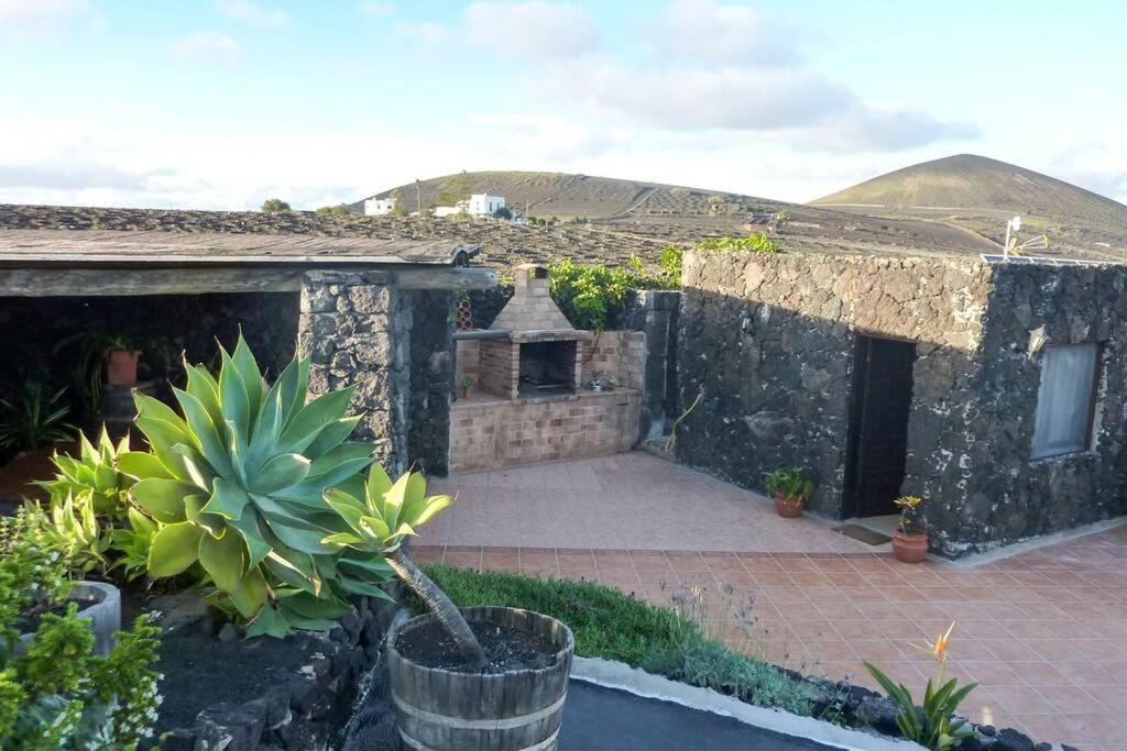 Los Frailes Eco Finca B Tinajo Exterior foto